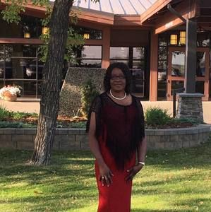 Meet your Posher, Jacqueline